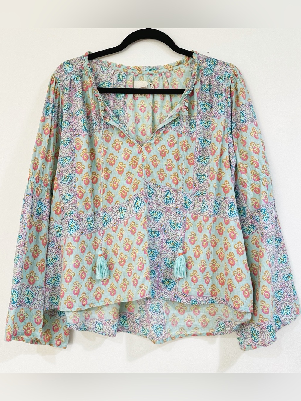 Anthropologie Lilka Sweetest Dreams Bell Sleeve Top Size Medium - Picture 3 of 9
